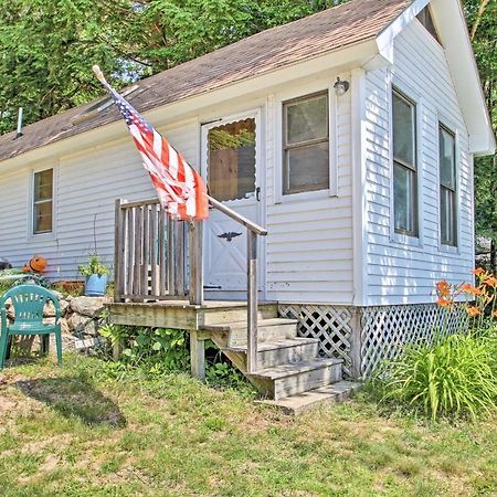 Lakefront Rumney Retreat With Shared Dock And Beach! Exterior photo